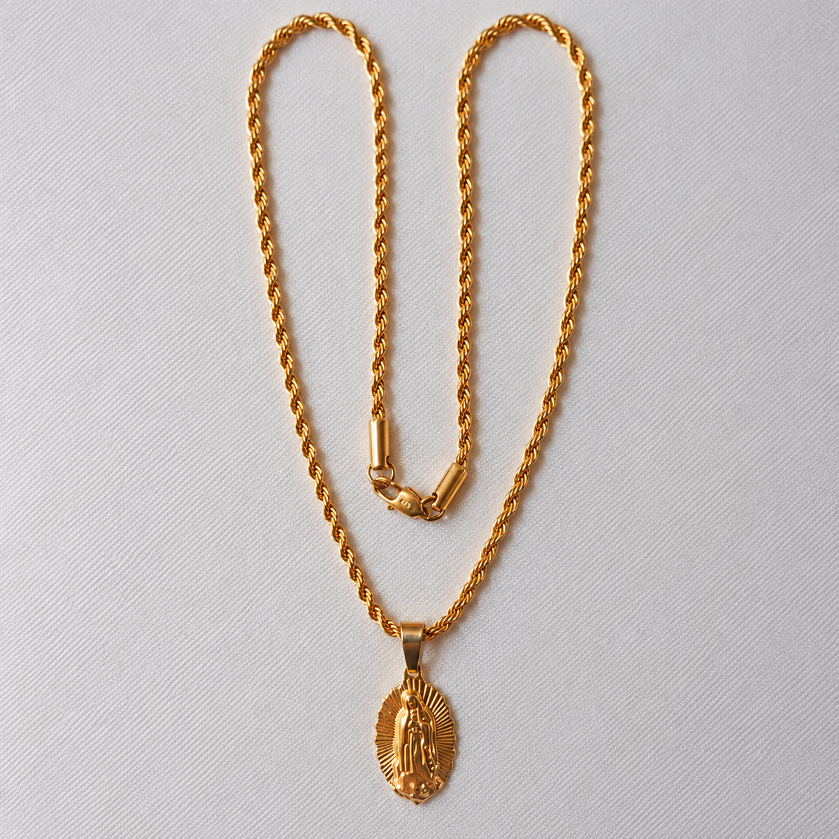 Cadena Lazo + Dije Virgen Guadalupe - Mujer